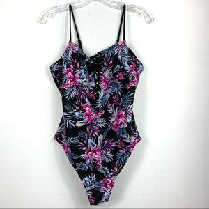 NWOT Bebe Tropical One piece Swimsuit